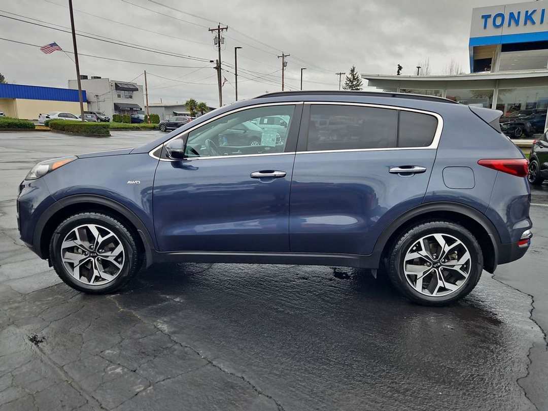 2022 Kia Sportage EX - Image 3