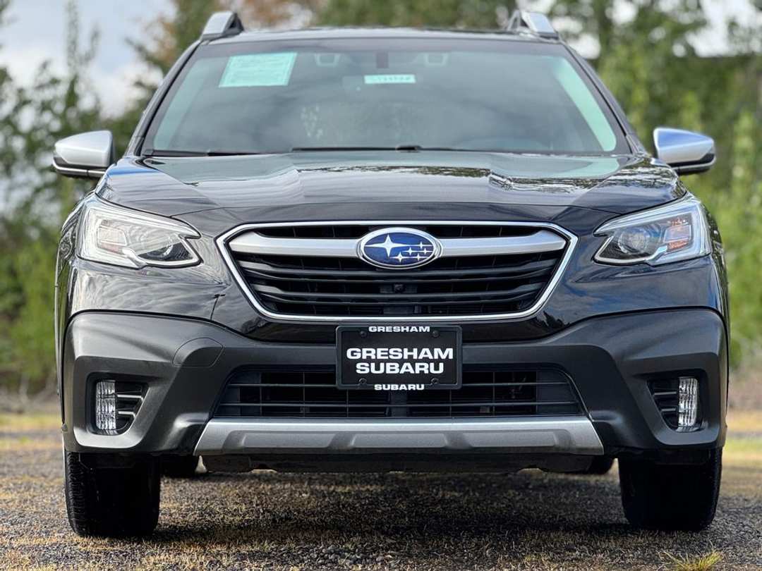 2022 Subaru Outback Touring XT - Image 2