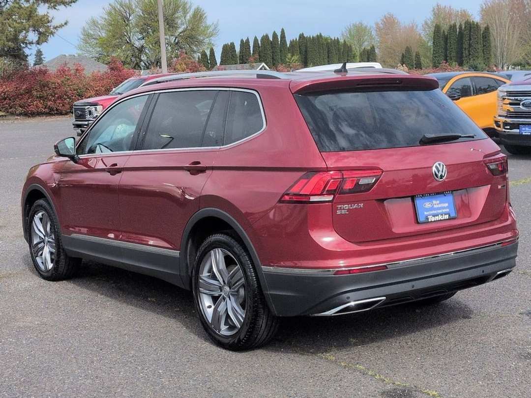 2020 Volkswagen Tiguan 2.0T SEL - Image 3