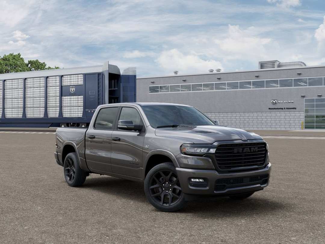 2026 Ram 1500 Laramie - Image 3