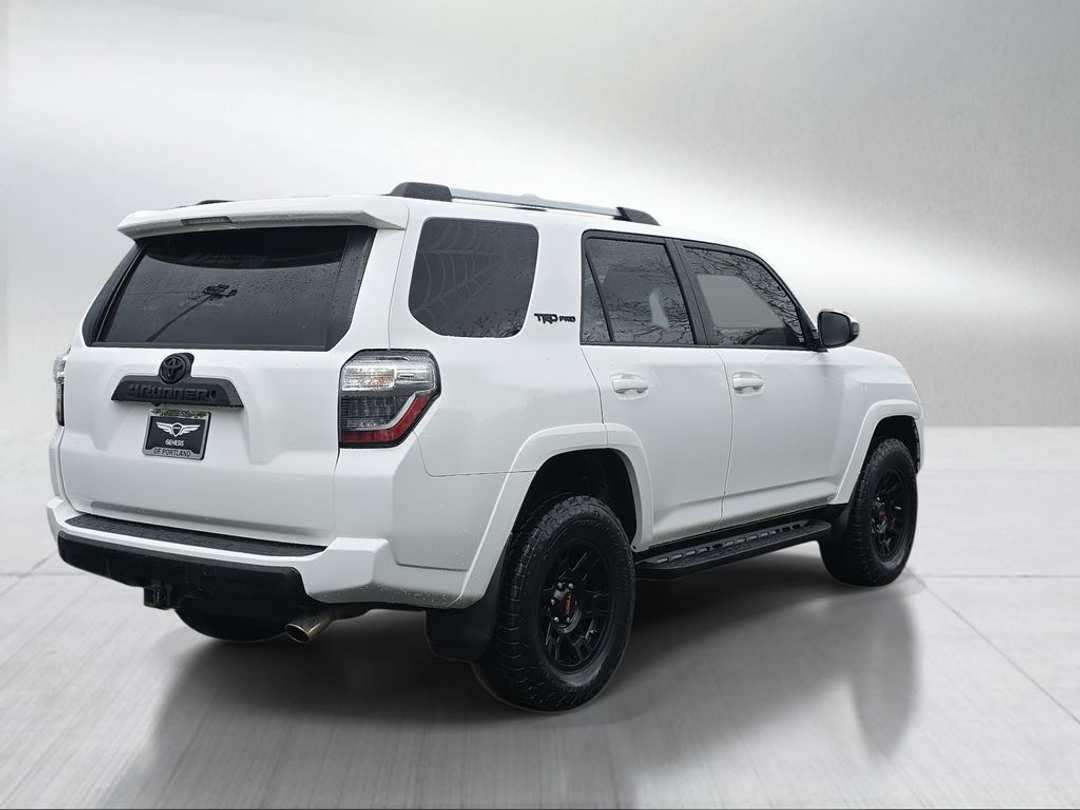 2016 Toyota 4Runner TRD Pro - Image 3