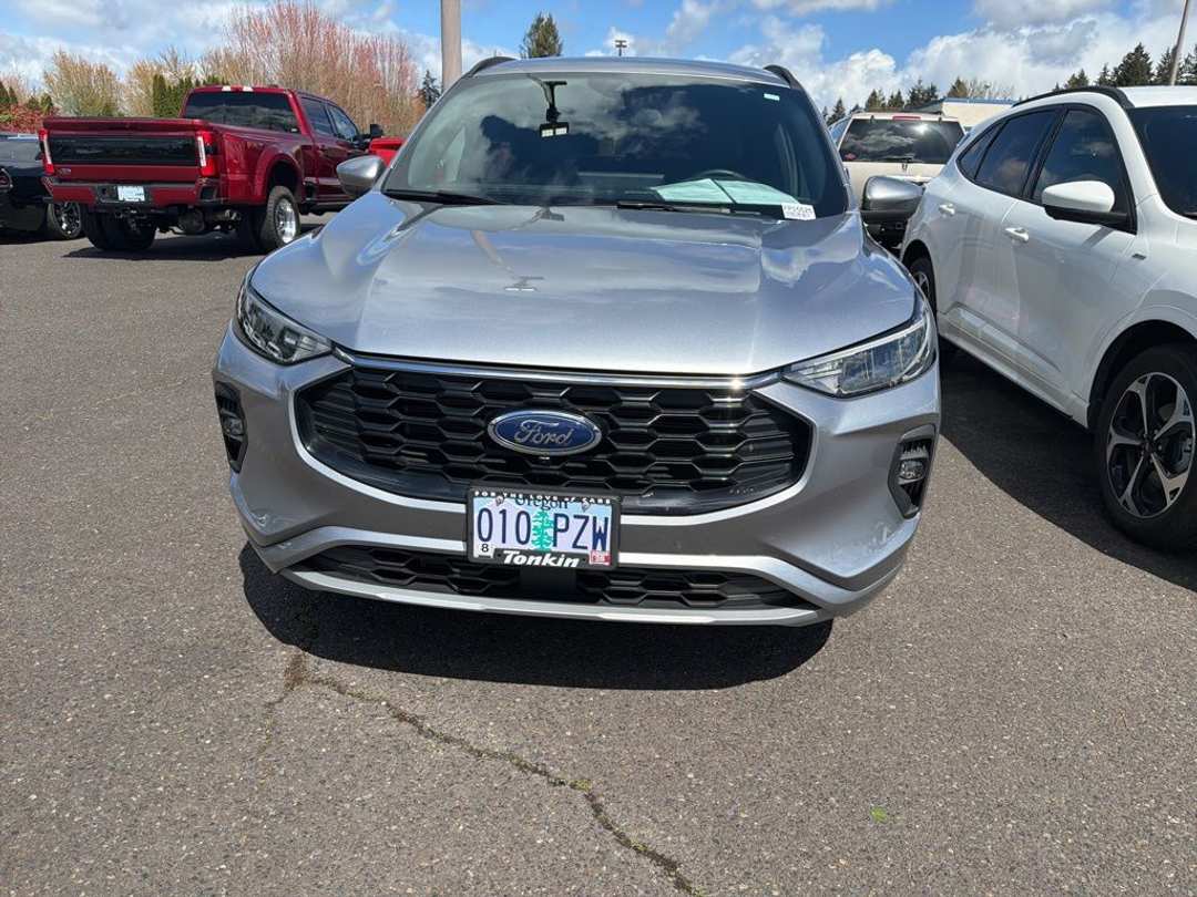 2023 Ford Escape STLine Select - Image 3
