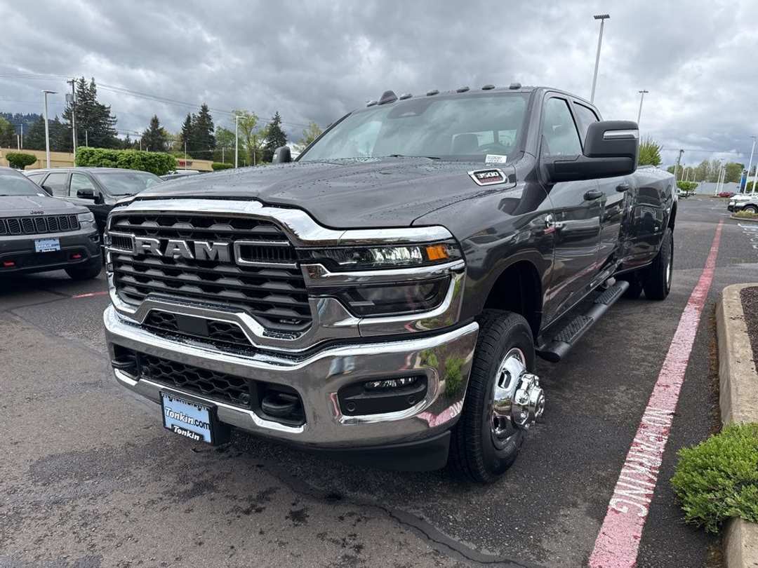 2026 Ram 3500 Tradesman - Image 3