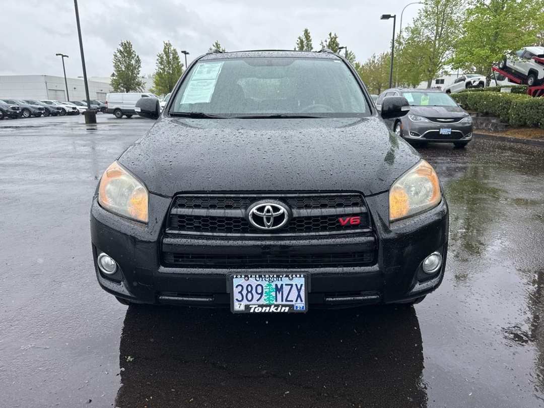 2009 Toyota Rav4 Sport - Image 2