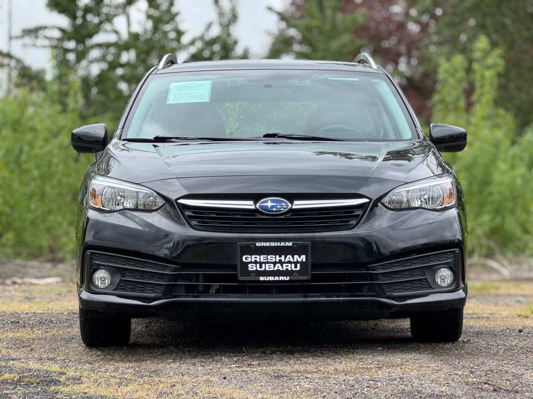 2022 Subaru Impreza Premium - Image 2