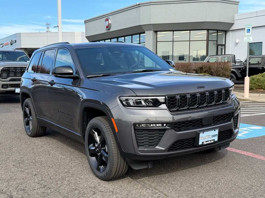 2026 Jeep Grand Cherokee Limited - Image 2