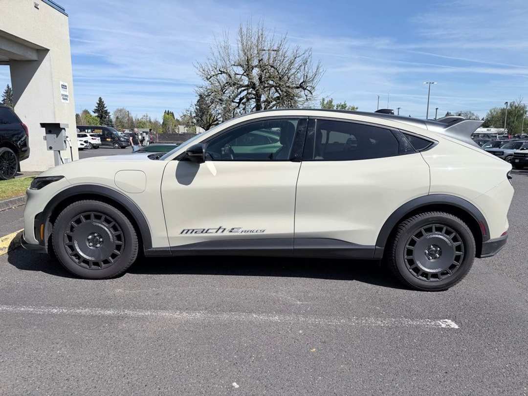 2025 Ford Mustang Mach-E GT - Image 3