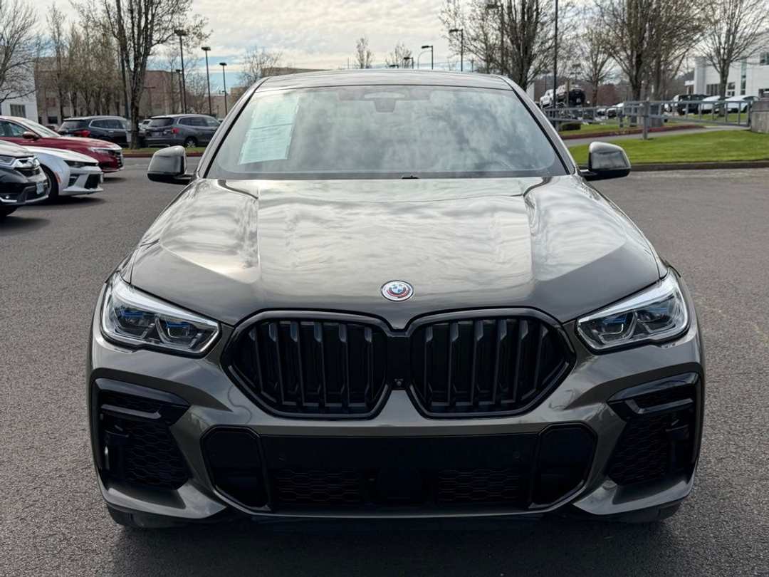 2022 BMW X6 M50i - Image 3