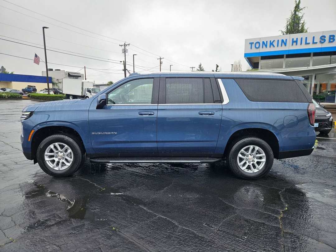 2026 Chevrolet Suburban LS - Image 3