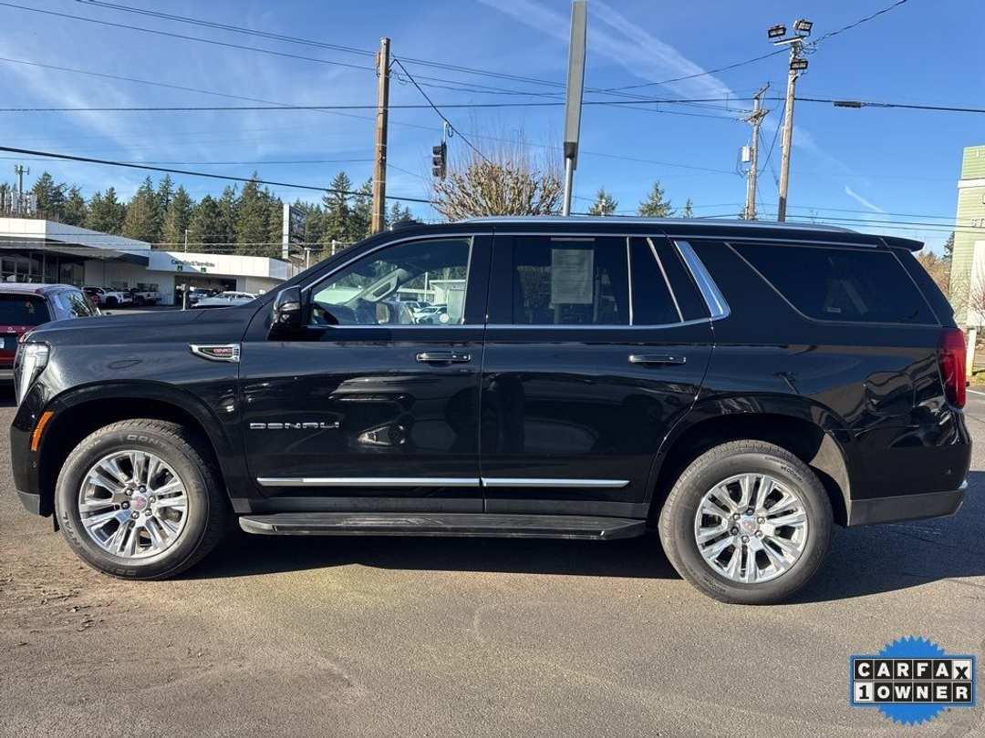 2025 GMC Yukon Denali - Image 2