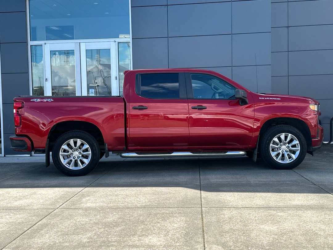2021 Chevrolet Silverado 1500 Custom - Image 2