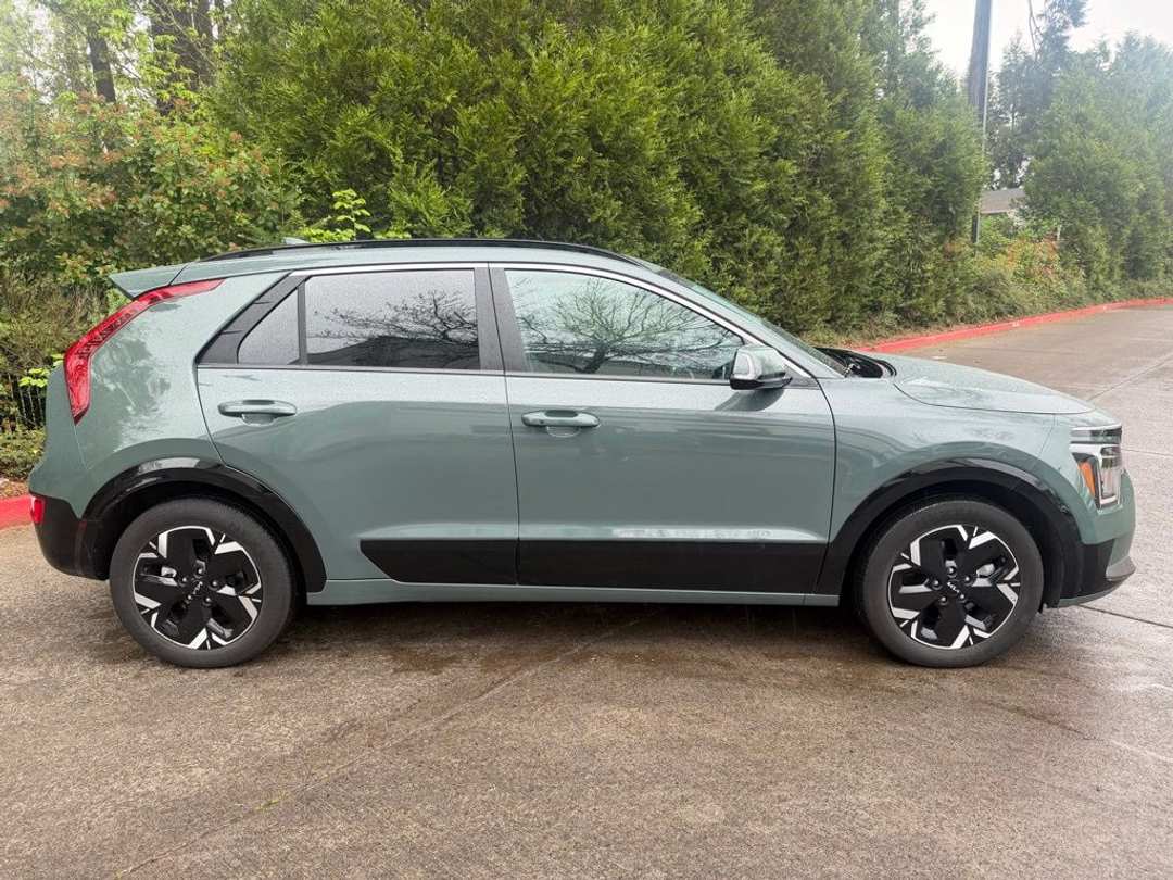 2024 Kia Niro Ev Wind - Image 2