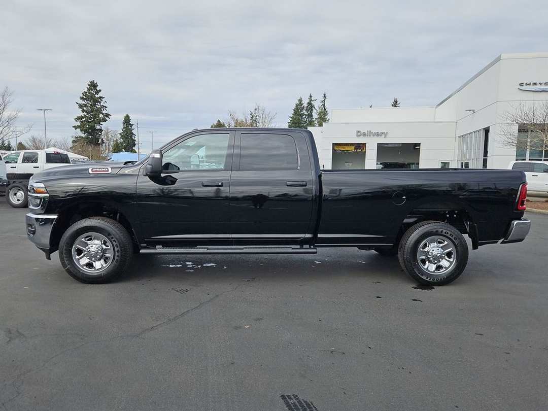 2026 Ram 2500 Tradesman - Image 3