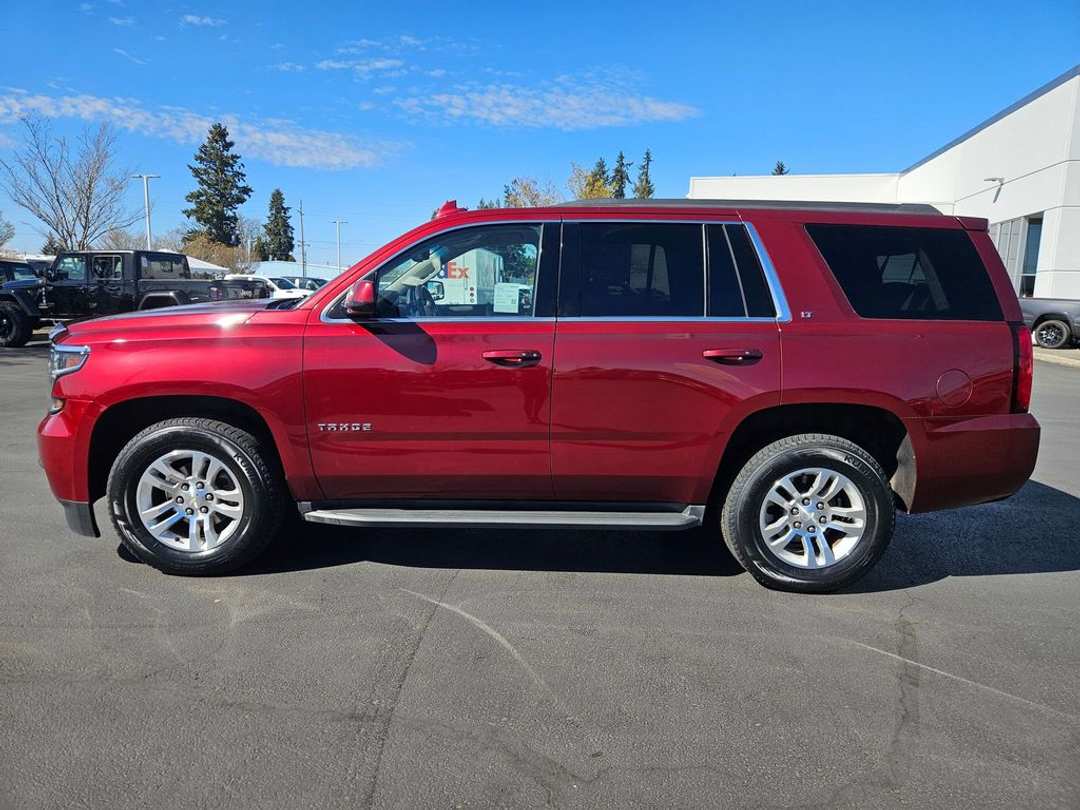 2017 Chevrolet Tahoe LT - Image 3