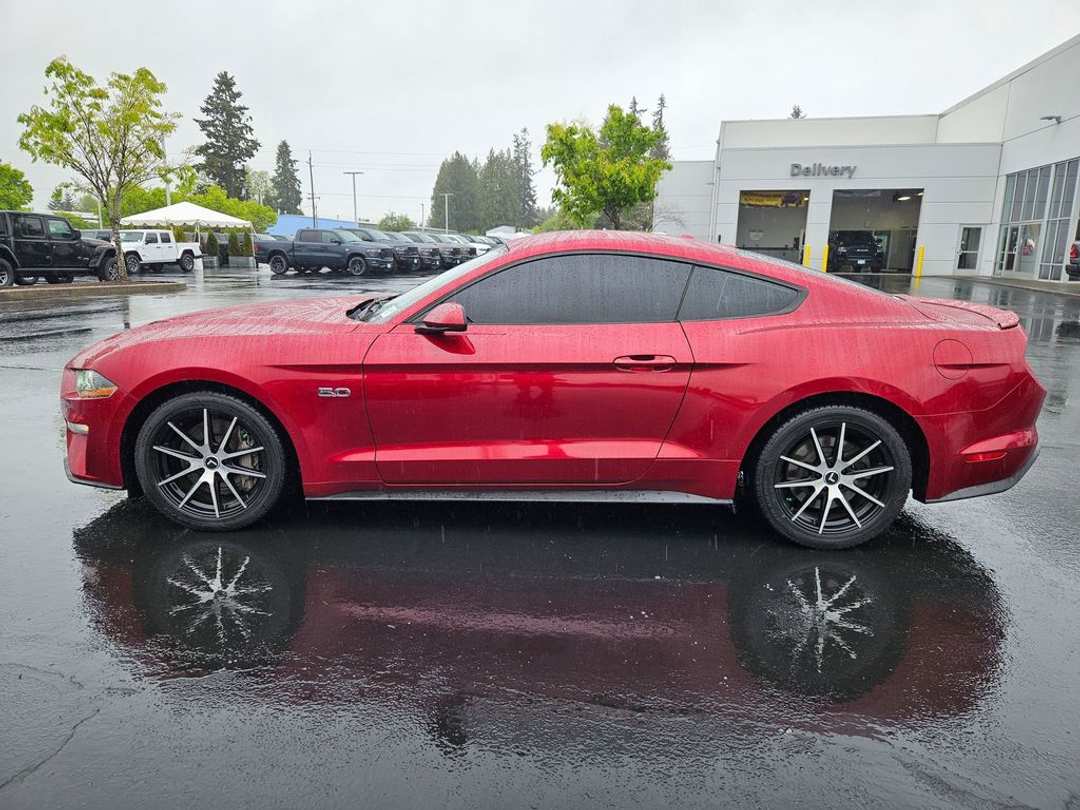 2019 Ford Mustang GT - Image 3