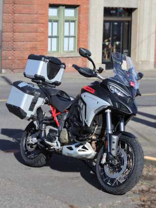 2024 Ducati Multistrada V4 Rally Adventure Travel & Radar