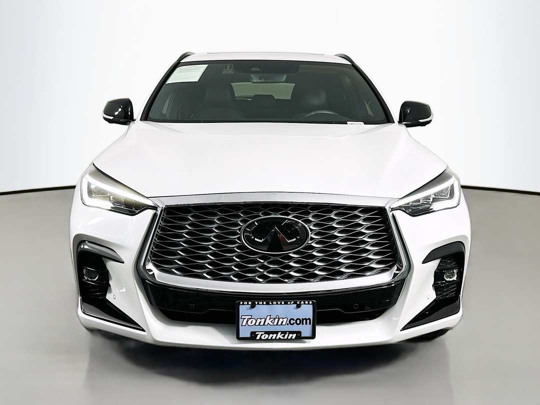 2025 INFINITI Qx55 ESSENTIAL - Image 2