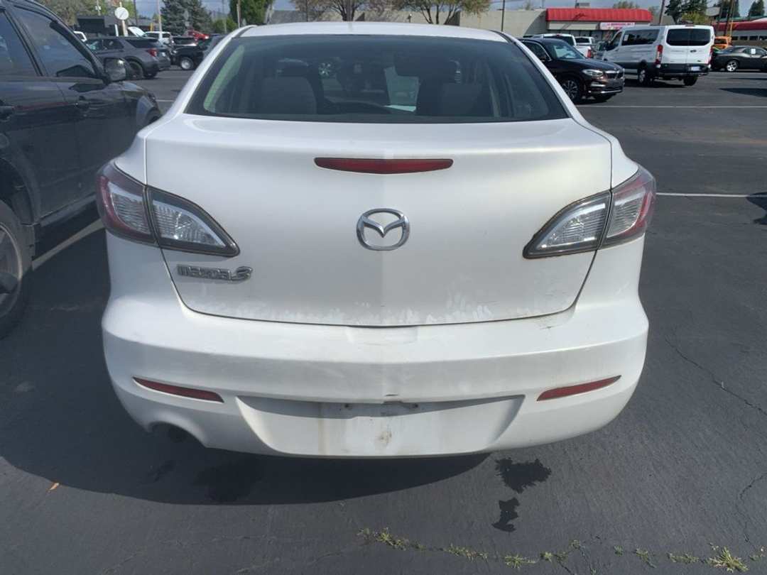 2012 MAZDA Mazda3 i Sport - Image 3
