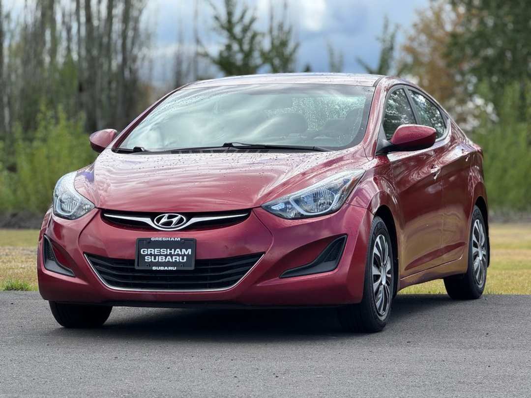 2016 Hyundai Elantra SE - Image 3