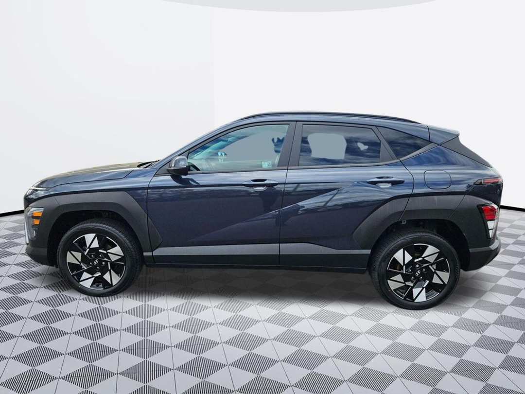 2025 Hyundai Kona SEL Convenience - Image 3