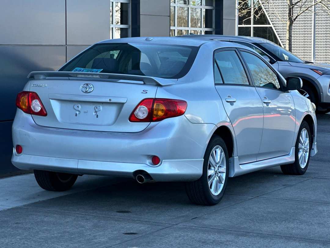2010 Toyota Corolla S - Image 3