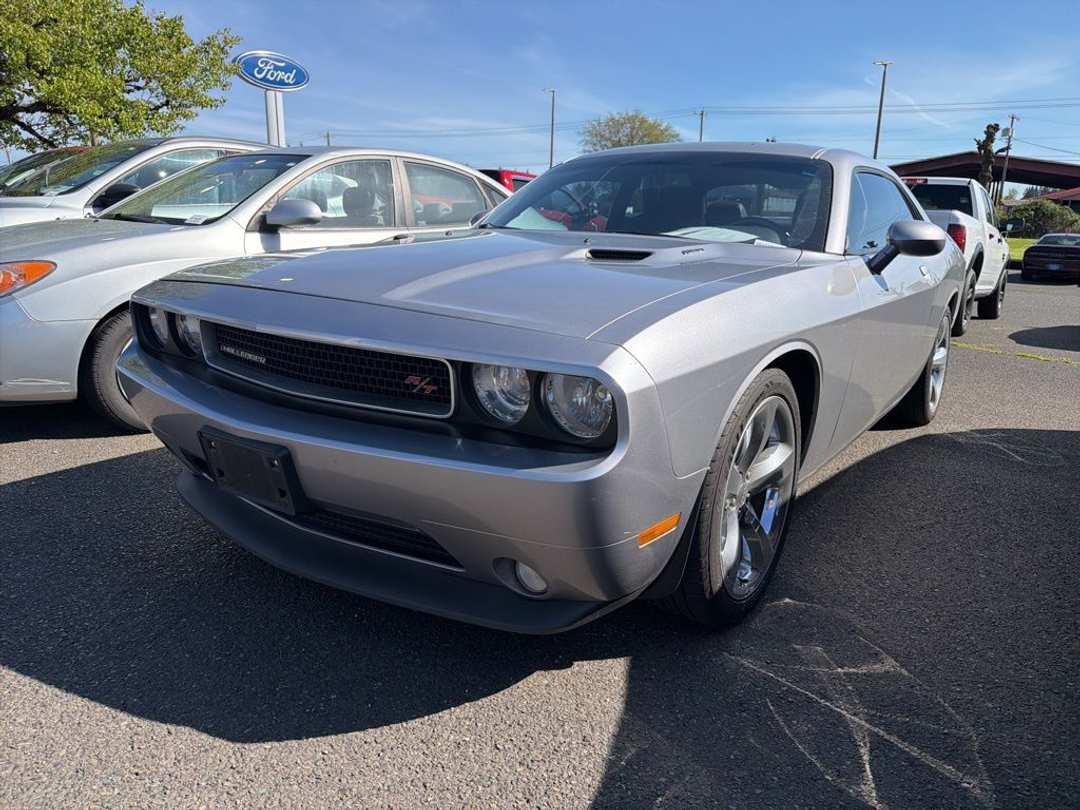 2013 Dodge Challenger R/T - Image 2