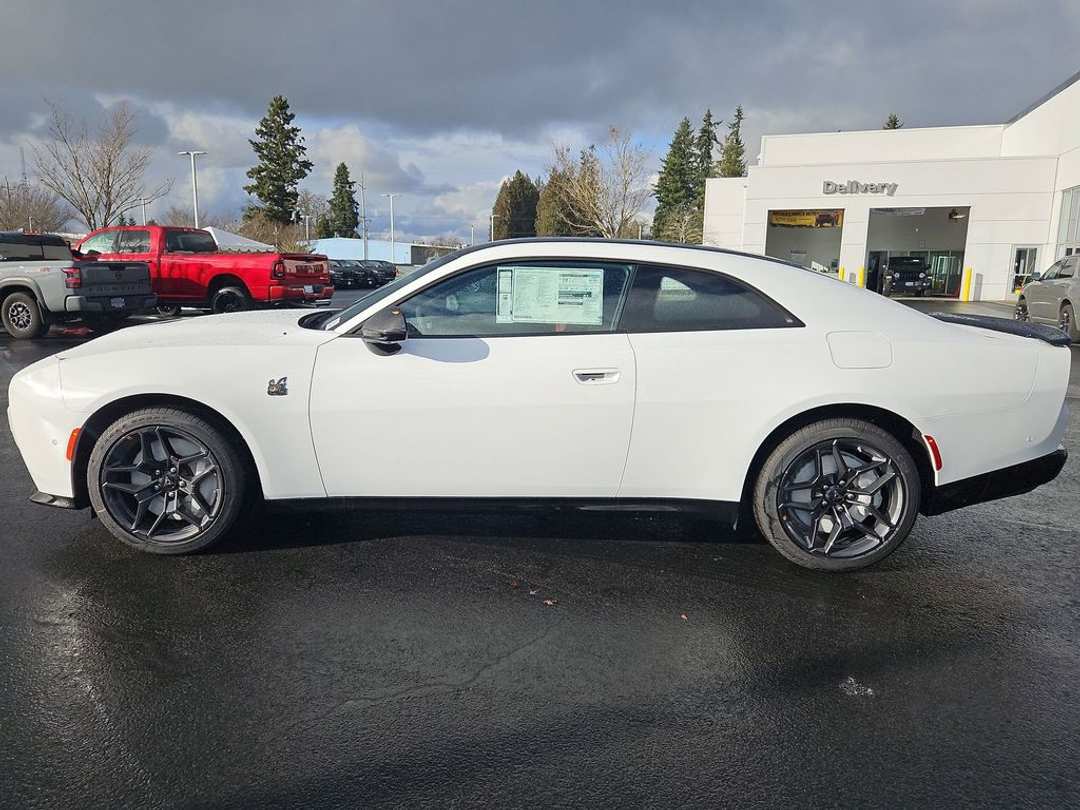 2026 Dodge Charger R/T Scat Pack - Image 3