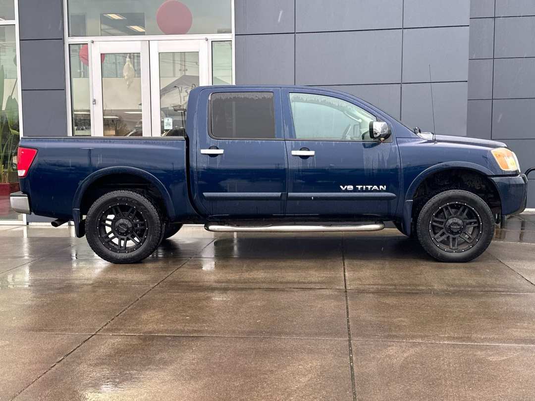 2008 Nissan Titan LE - Image 2