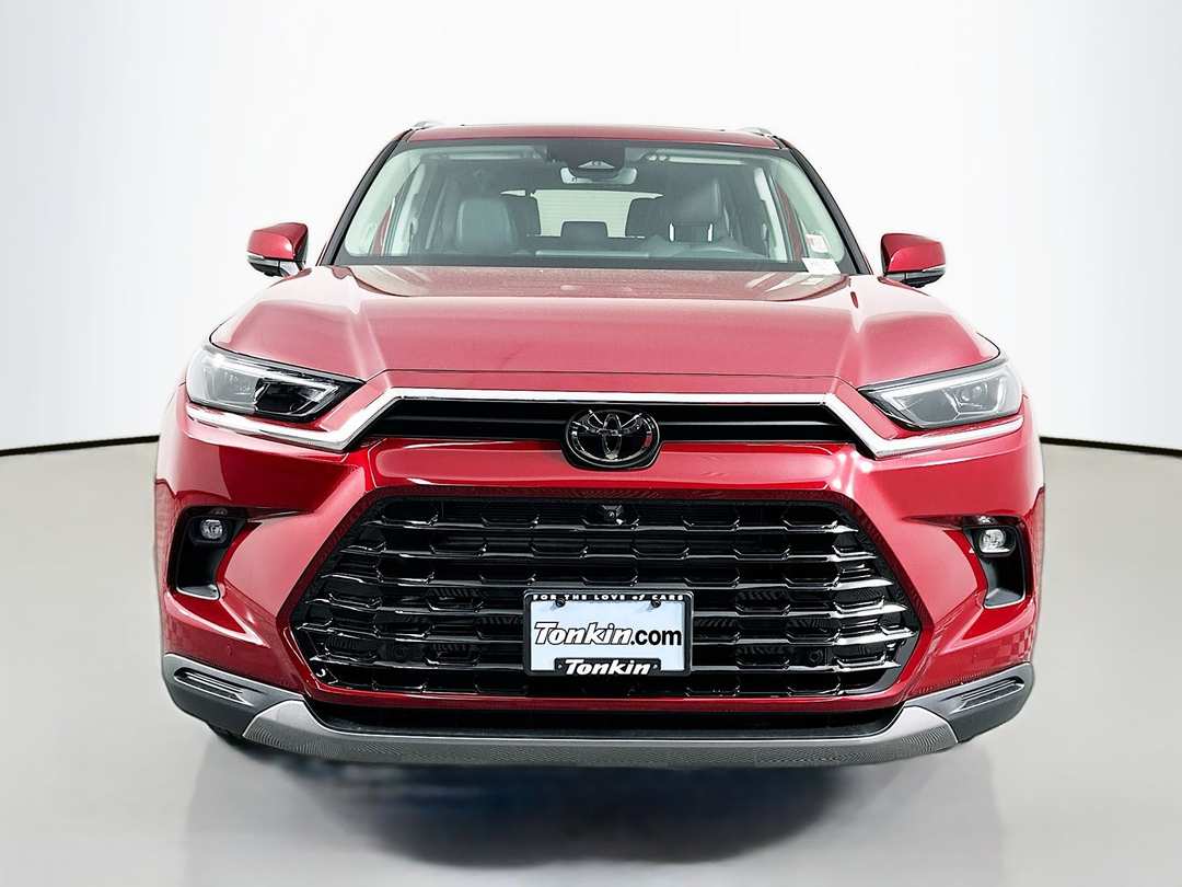 2026 Toyota Grand Highlander Limited - Image 2