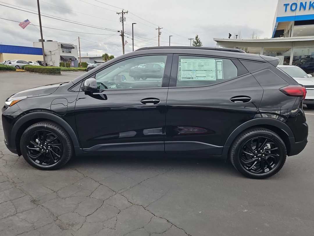 2027 Chevrolet Bolt Ev RS - Image 3