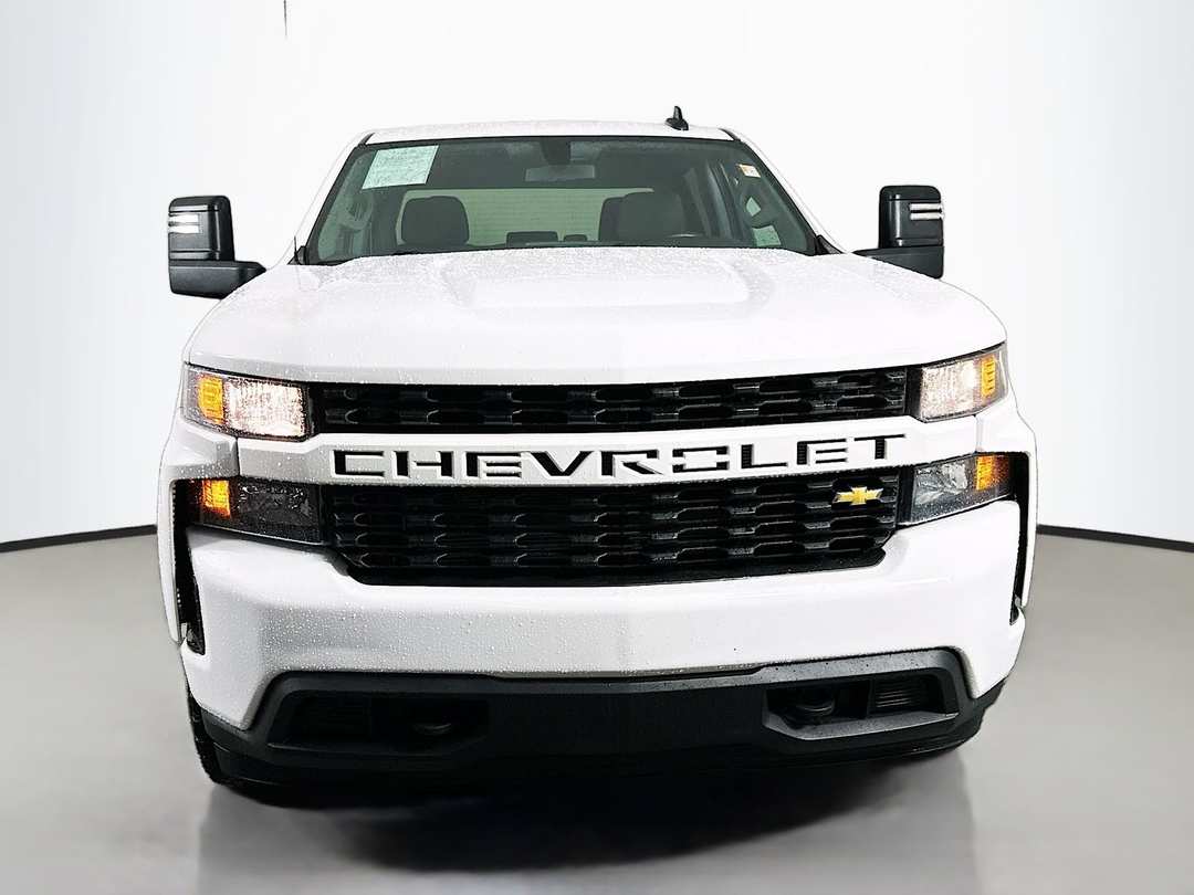 2019 Chevrolet Silverado 1500 Custom - Image 2