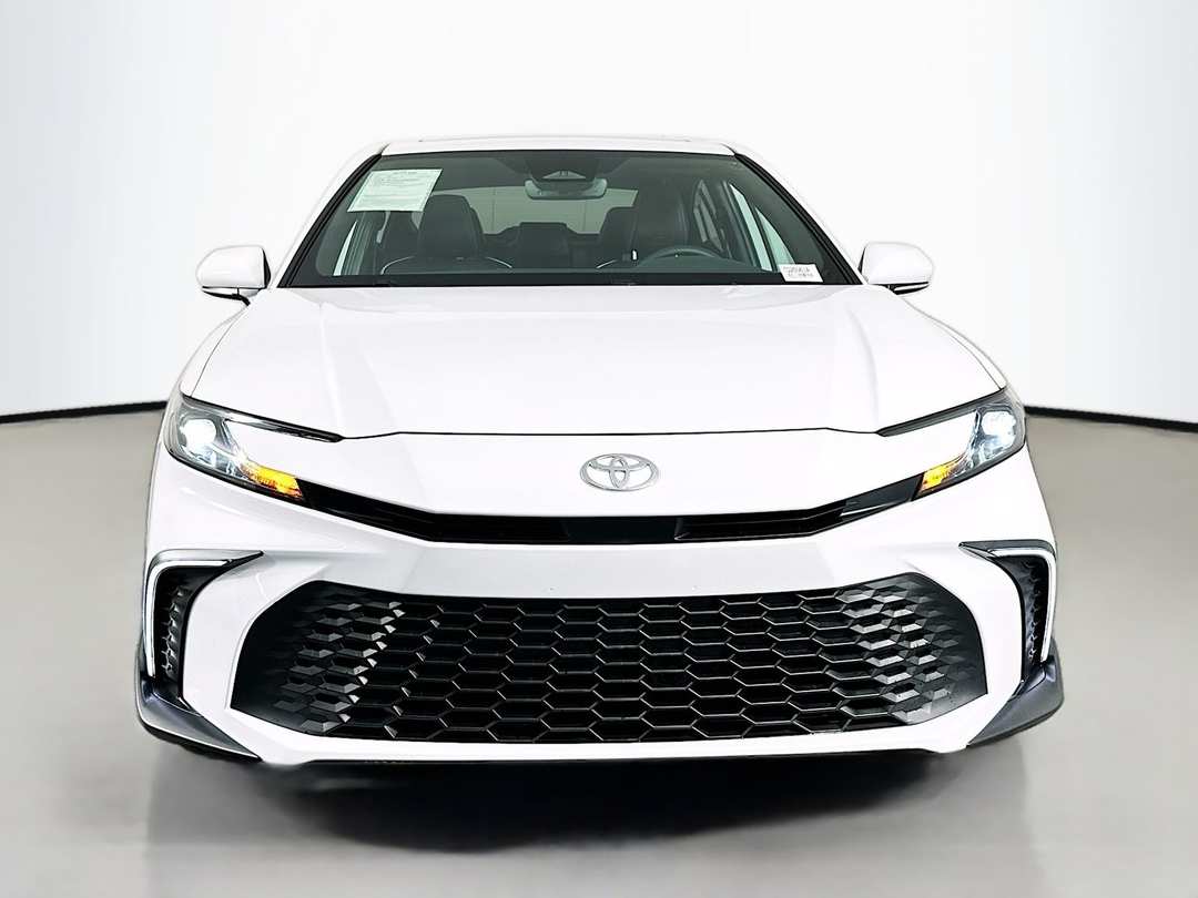 2025 Toyota Camry SE - Image 2