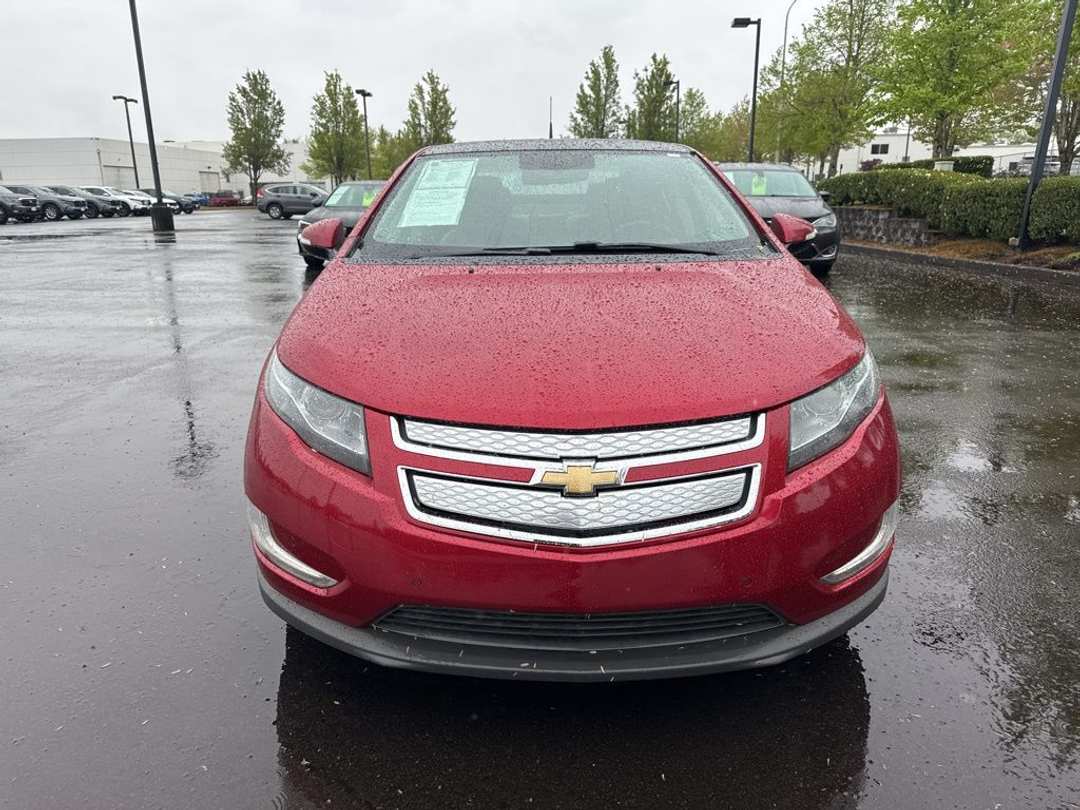 2012 Chevrolet Volt Base - Image 2