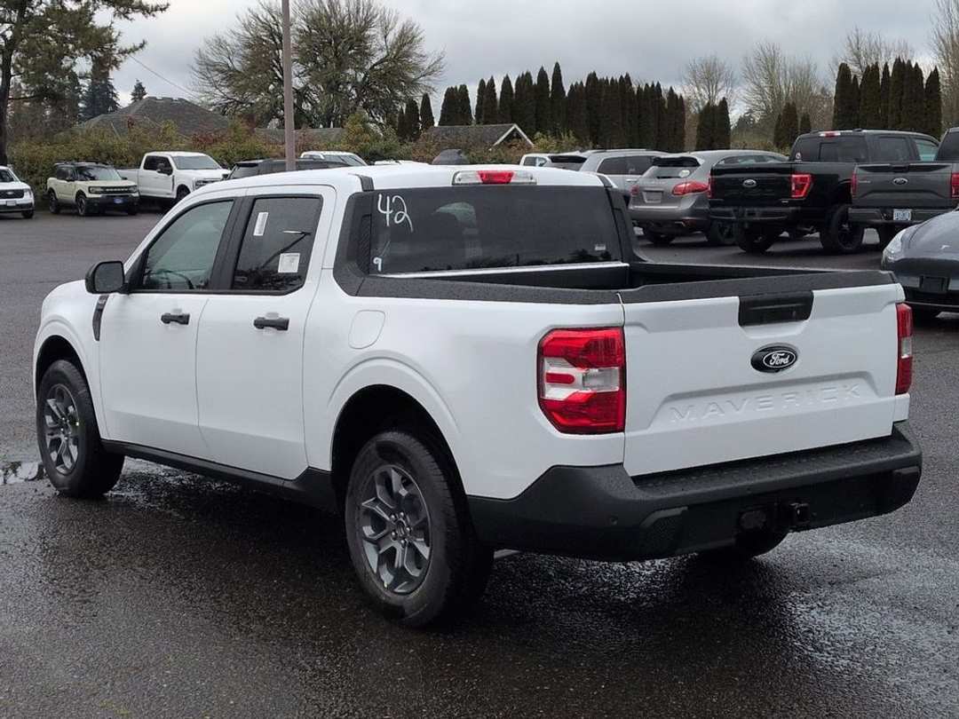 2026 Ford Maverick XLT - Image 3