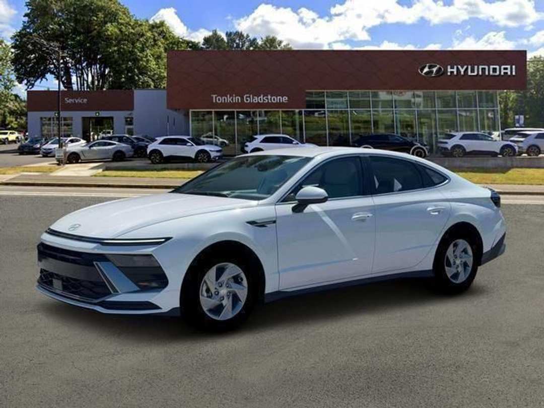 2026 Hyundai Sonata SE - Image 2