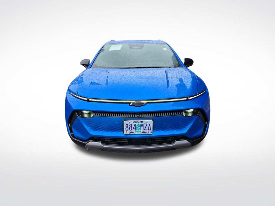 2024 Chevrolet Equinox Ev LT - Image 3