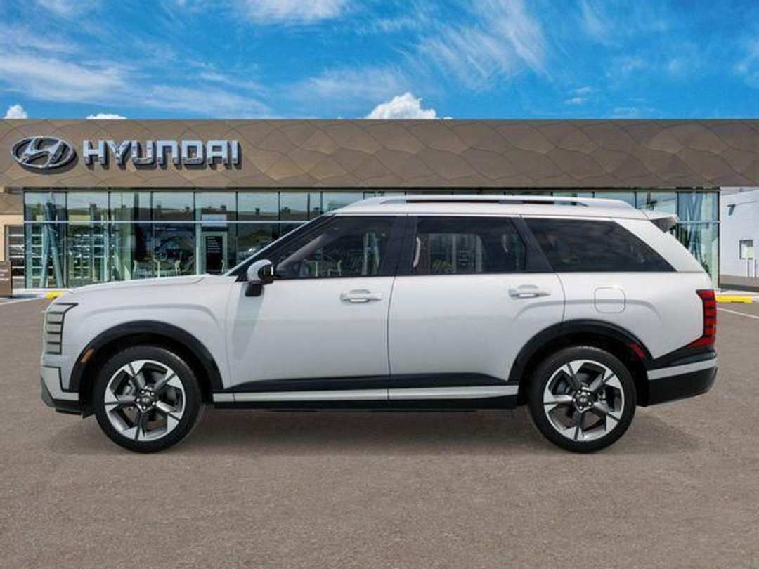 2026 Hyundai Palisade Limited - Image 3