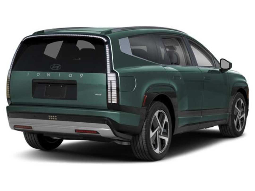 2026 Hyundai Ioniq 9 Performance Limited - Image 3