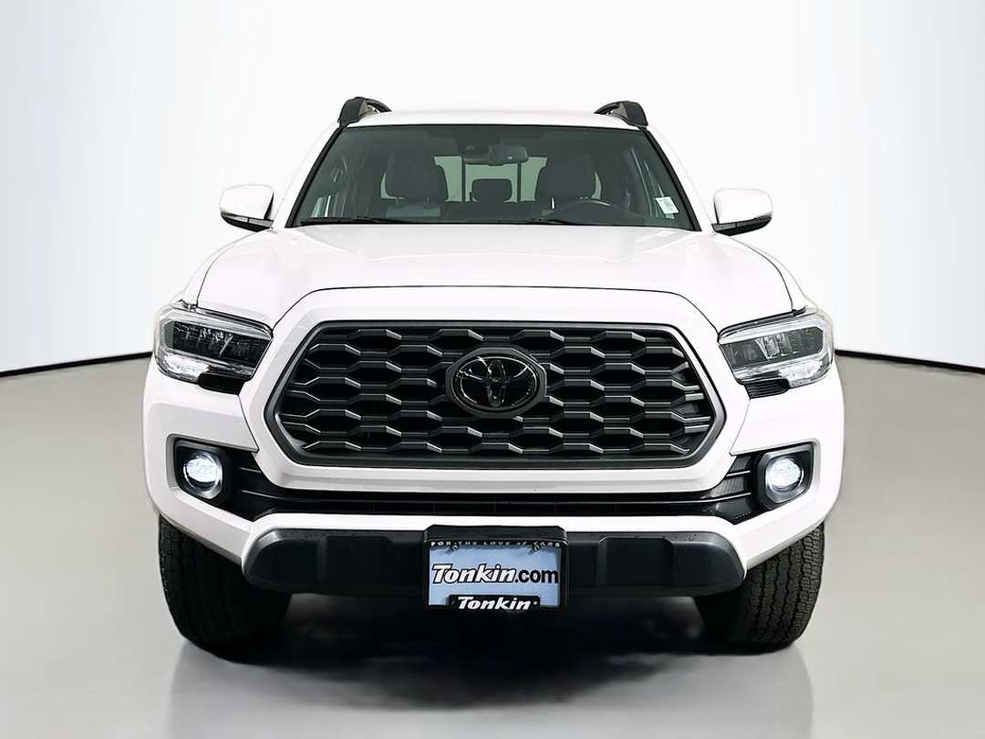 2023 Toyota Tacoma TRD OffRoad - Image 3