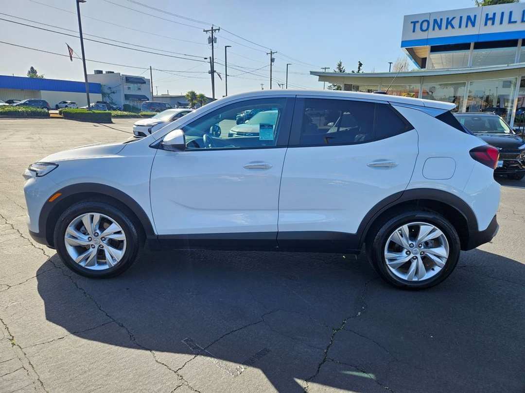 2024 Buick Encore Gx Preferred - Image 3