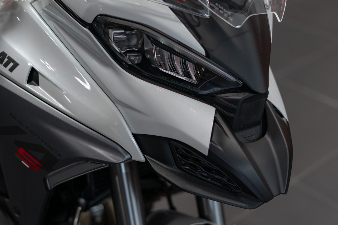 2026 Ducati Multistrada V4 S Travel & Radar - Image 3