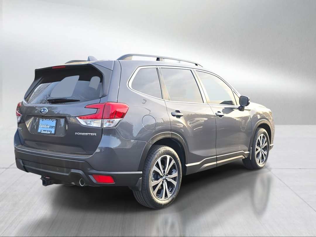 2021 Subaru Forester Limited - Image 3