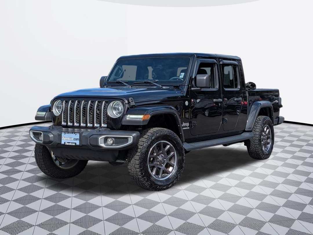 2022 Jeep Gladiator Overland - Image 2