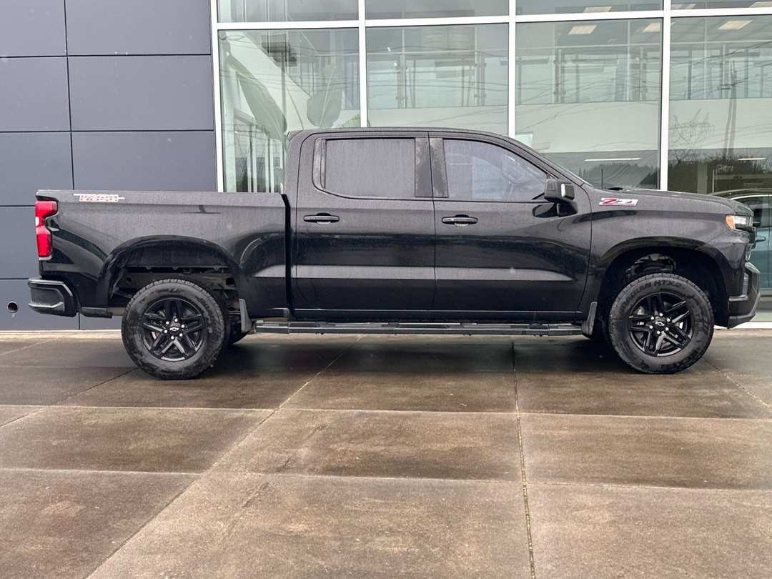 2020 Chevrolet Silverado 1500 LT Trail Boss - Image 2