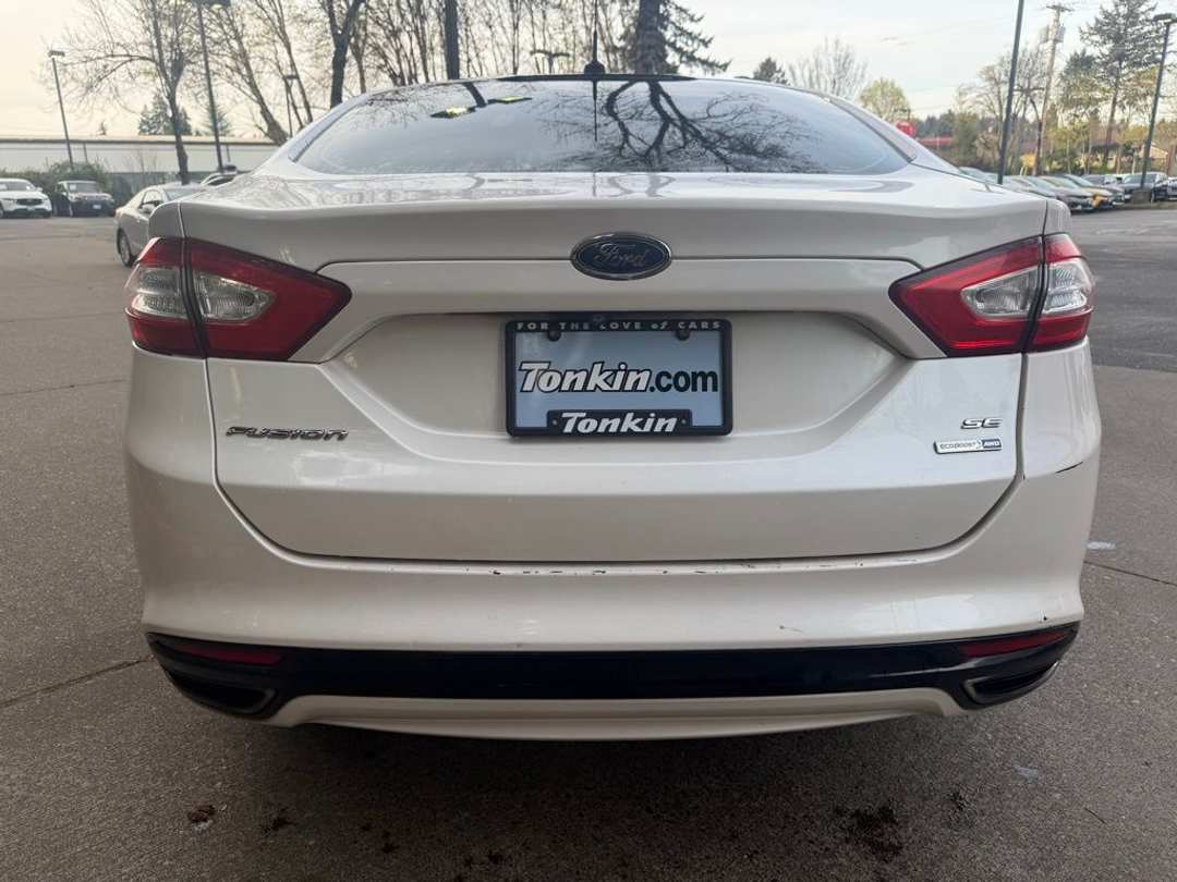 2015 Ford Fusion SE - Image 3