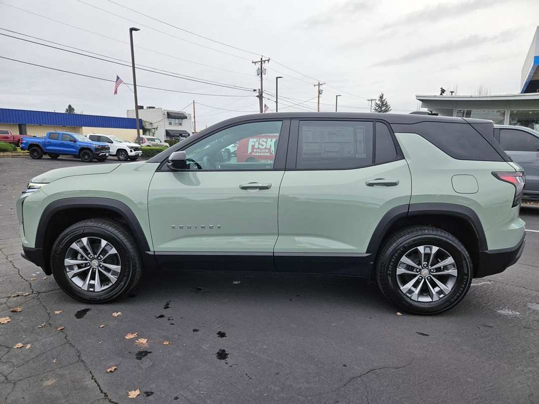 2026 Chevrolet Equinox LT - Image 3