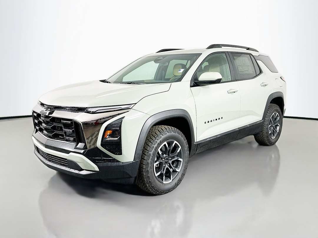 2026 Chevrolet Equinox ACTIV - Image 3