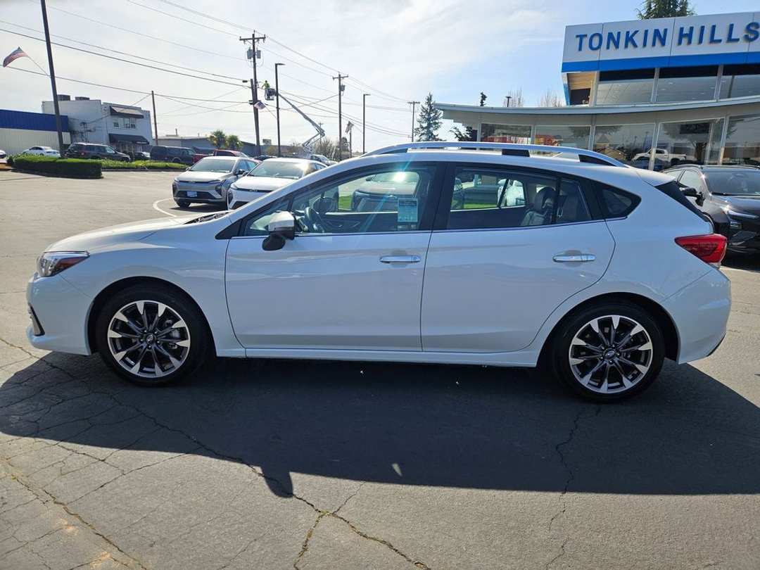 2023 Subaru Impreza Limited - Image 3