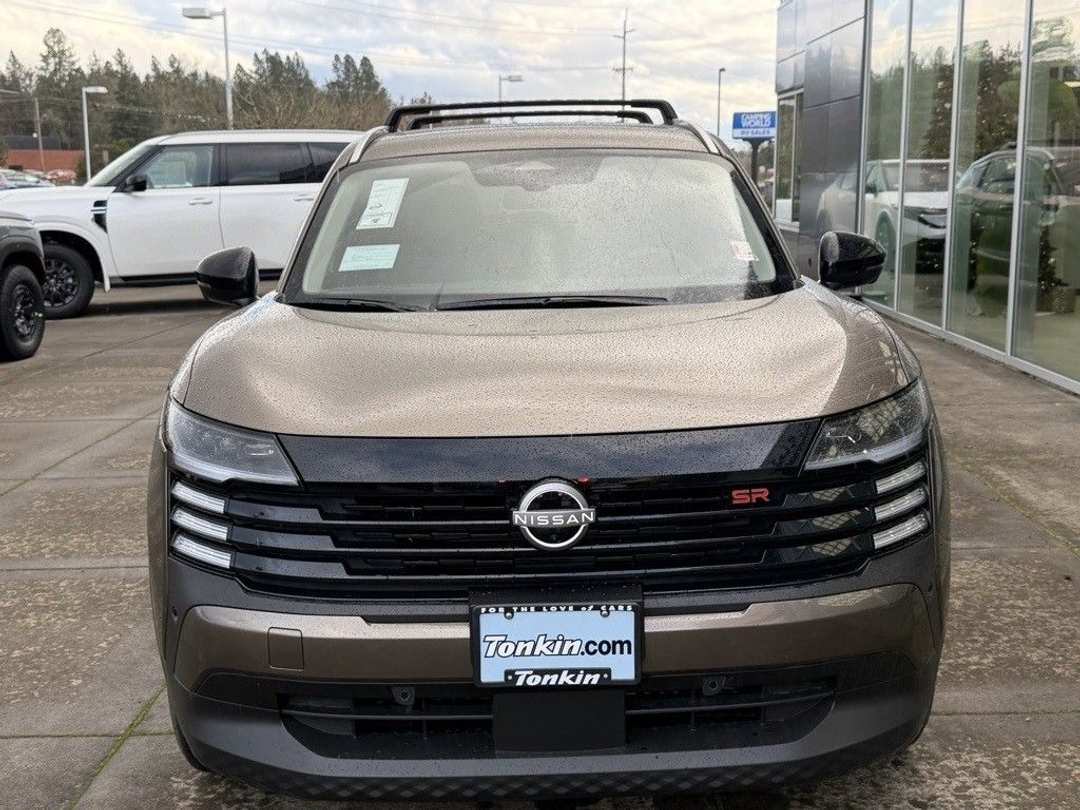 2026 Nissan Kicks SR - Image 3