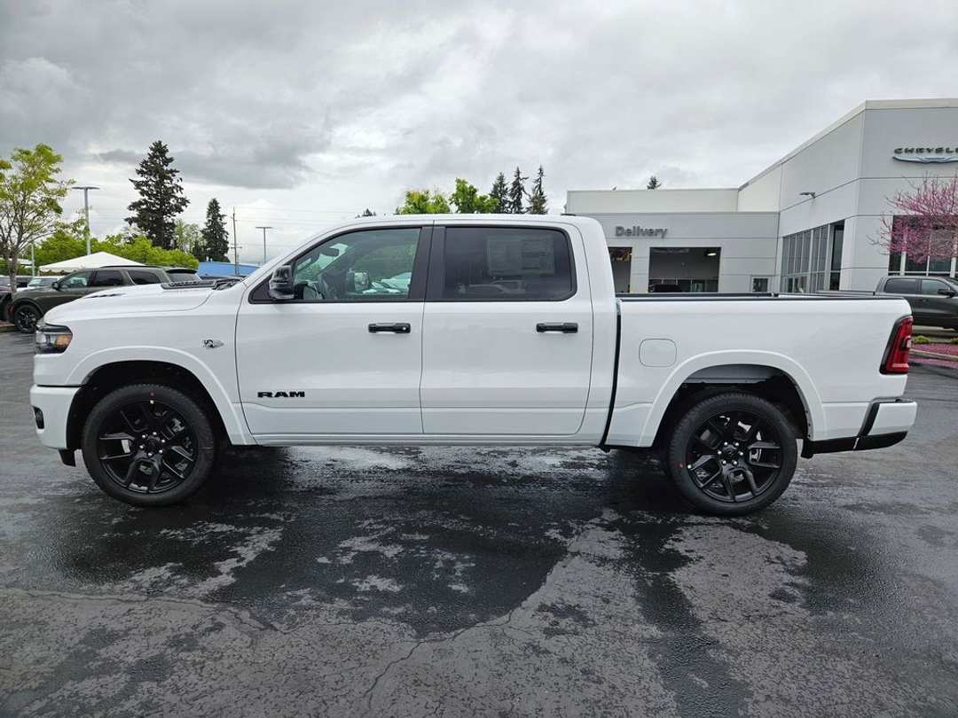 2026 Ram 1500 Laramie - Image 3